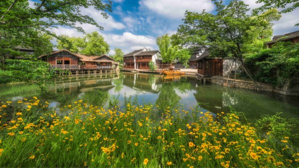 华丰金服 浙江桐乡濮院：赴一场春夏花会