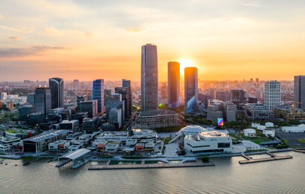 鼎牛配资 GDP总量和加梯数量都能拿第一，徐汇靠什么抓发展又抓民生